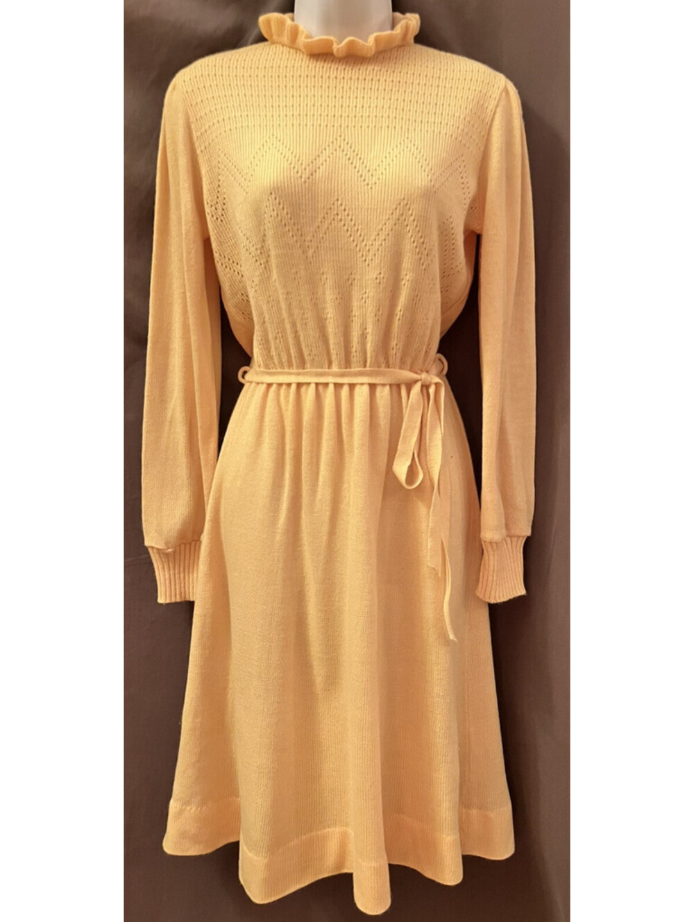 VTG 70s Regards Butter Yellow Knit Crochet Print Cozy Midi Belted Day Dress S/M